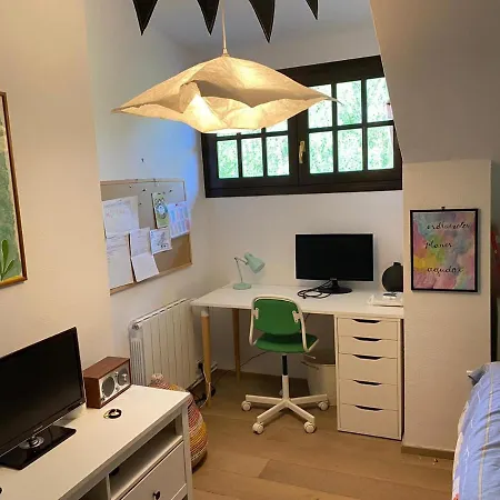 L'Atic De Llivia Apartmán *