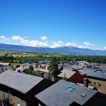 L'Atic De Llivia Apartmán *